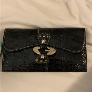 Guess wallet